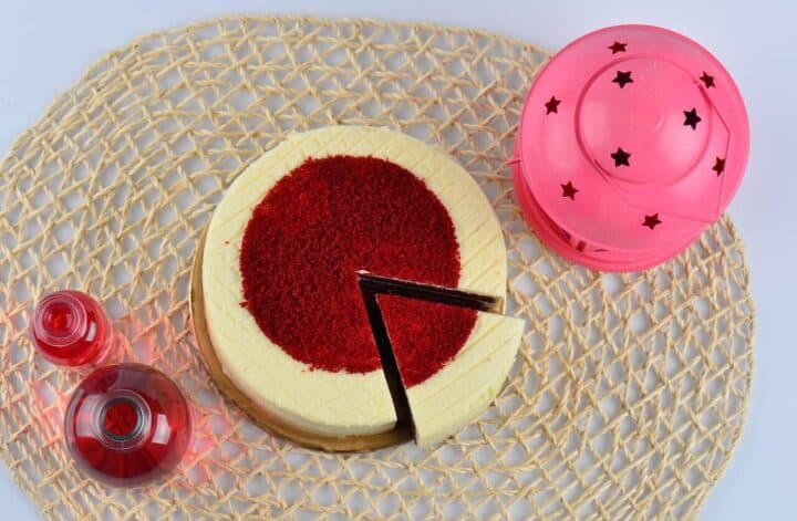 Cake Red Velvet con glaseado de crema de queso