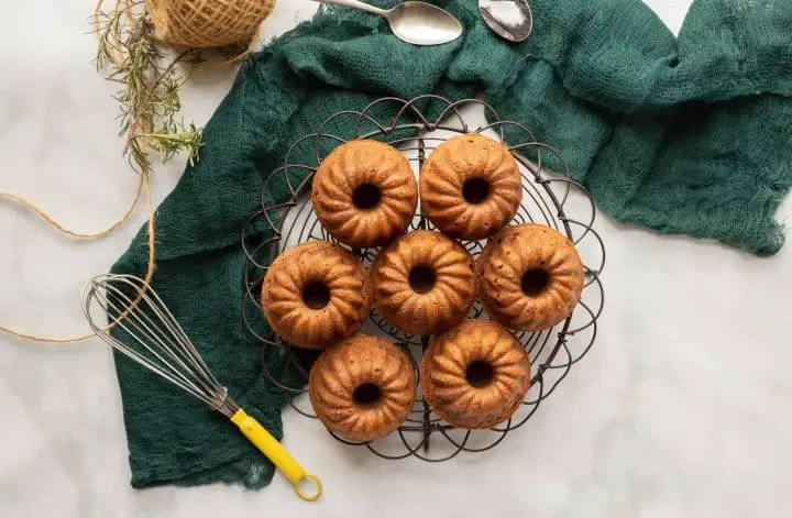 Volteado de Piña Individual